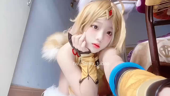 高颜值小萝莉自慰拍摄